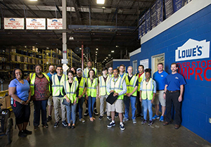 Valdosta State Unversity faculty, staff and students recently visited and met with managers working locally in supply chain and logistics. 