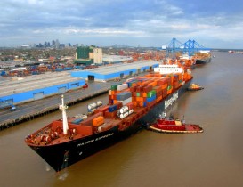Seaports are the Heart of Nation’s Freight Network Seaports are the Heart of Nation’s Freight Network